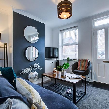 'Number 11' Central Colchester - Super Convenient 2 X Double Bed 1 X Single Bed Cottage Plus Office & Garden, 8 Min Walk Nth Station & Town Ctr, 2 Min Walk Local Shops & Restaurants Exteriér fotografie