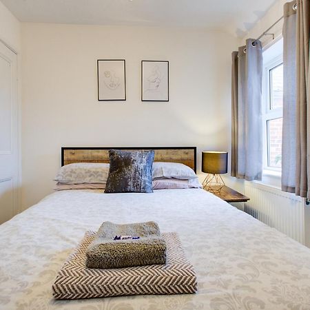 'Number 11' Central Colchester - Super Convenient 2 X Double Bed 1 X Single Bed Cottage Plus Office & Garden, 8 Min Walk Nth Station & Town Ctr, 2 Min Walk Local Shops & Restaurants Exteriér fotografie